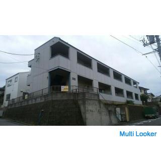 Wenn Sie diesen Monat einen Vertrag haben, können Sie mit einem anfänglichen Gesamtpreis von 0 Yen e