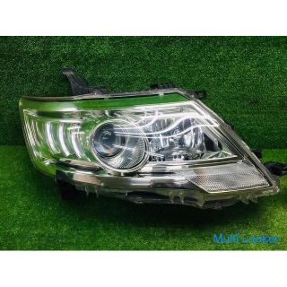 Nissan C25 Serena Late Stage Scheinwerfer beschichtet