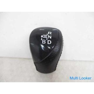 2011 Toyota Prius α ZVW41 Schaltknauf