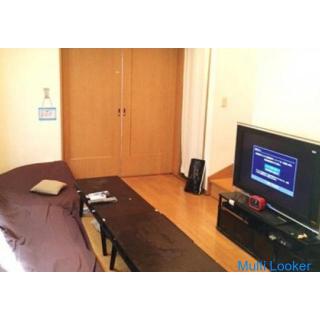 Rekrutierung von Trinkfreunden Jeden Abend eine Trinkparty im Gemeinschaftshaus eines Getränkeliebha