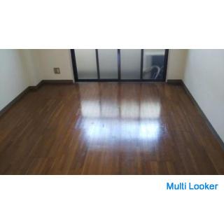 Eigentum mit Möbeln und Geräten. JR Sobu Line Chiba Station. Bad und WC getrennt.