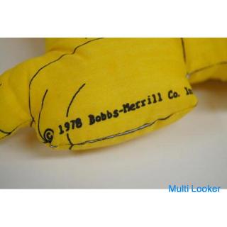 Zerlumptes Arthur-Plüschkissen