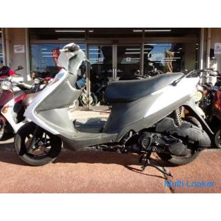 Suzuki Address V125G Diebstahlalarm Zigarre Sockel Netzteil Seitenständer Weiß