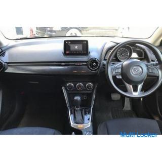 Mazda Demio !! Es ist ein beliebter Kleinwagen