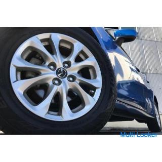 Mazda Demio !! Es ist ein beliebter Kleinwagen