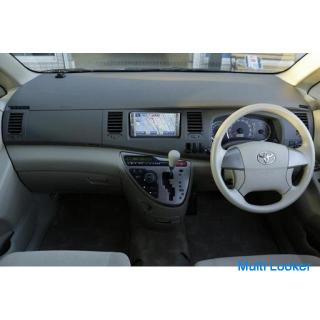 Toyota! ! Isis ist überraschend breit