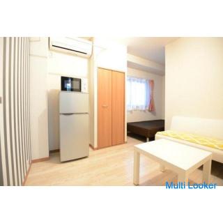 [In der Nähe des Bahnhofs] Garantiegeber nicht erforderlich. [Schalldicht] Privatzimmer mit Möbeln /