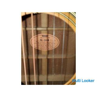 YAMAHA Akustikgitarre FG-201B mit Koffer