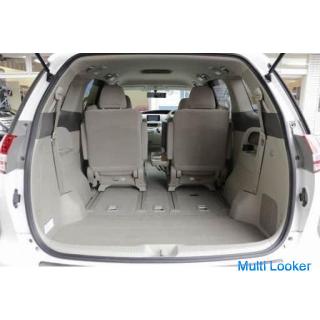 Beliebter Minivan von Toyota Estima!