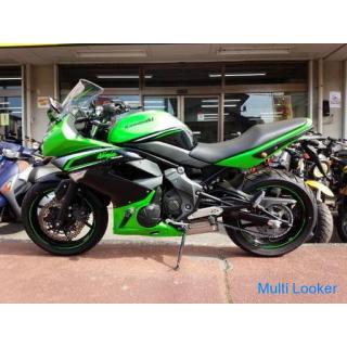 Ninja 400R Wassergekühltes 4-Takt-2-Zylinder-FI-Fahrzeug mit ETC mit Griffheizung hellgrün und schwa