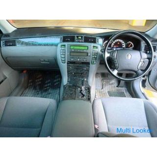 TOYOTA CROWN Royal saloon - 86,000 km