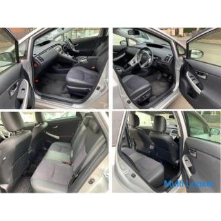 2013 Prius G Touring Selection: 18,000km