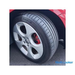 Golf GTi Kilometerstand 32000 km Externe Festplatte Navi & Full Seg TV & Rückkamera Außenver