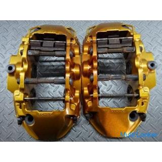 Nissan original Brembo R35 GT-R GTR Vorgänger MY08 Vorderradbremssattel links und rechts eingestellt