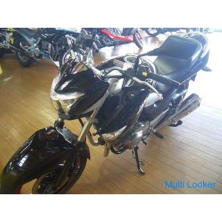 Suzuki GSR250 (schwarz)