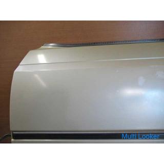 Toyota Crown MS110 vorne links / Beifahrertür