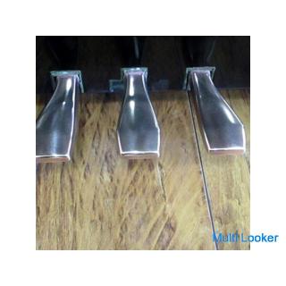 Eine gebrauchte moderne Konsole, die aktualisiert wurde! Yamaha MC301