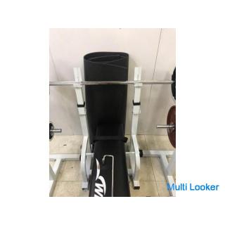 WILDFITGYM Langhantelset mit mehreren Bänken / Sicherheitsständer / Klappbank