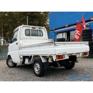 Nissan Clipper LKW 5-Gang - Navigation