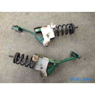 Canter FE70BB Ladefläche Aori-Dämpfer Links und rechts