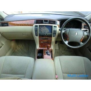 ZERO CROWN ☆ 3.0 Premium 50. Royal Saloon-beliebte W Pearl! 85.000 km Reichweite fahren ☆