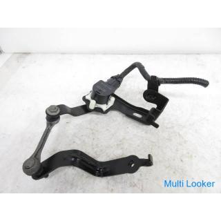 2016 Prius ZVW51 Höhensensor für hinten