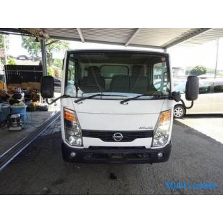 2007 Nissan Atlas * Kaltes Auto * 60.000 km! * Keyless * AM / FM-Radio