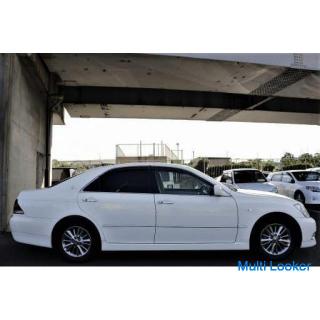 Crown Royal Saloon ist Toyotas Persönlichkeit und Tradition! Schauen Sie und konsultieren Sie sofort