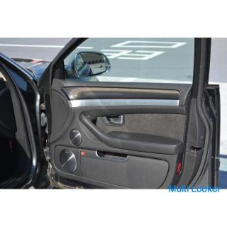 Audi S8 SR LED Nebelbeschichtung und Heckrauchschalldämpfer modifizierter Alcantara Dachhimmel