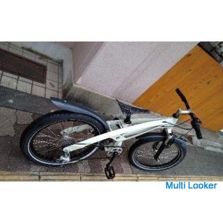 [BMW] 20-Zoll-JUNIOR CRUISE BIKE Aluminium / F-Federung / 7-Gang / Weiß
