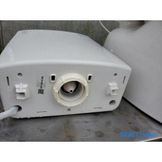 Toilettenschüssel mit Heizung