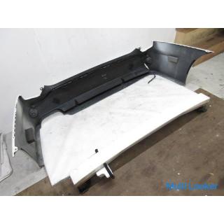 Elgrand PE52 Heckstoßstange mit Fahrersonar