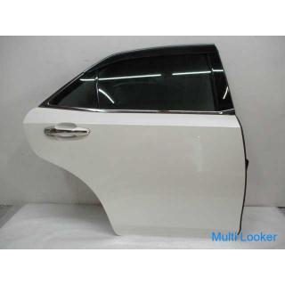 2014 Crown Hybrid AWS210 Rechte hintere Türverkleidung