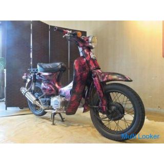 HONDA LITTLE CUB 72cc 2294km Lila Metallic Wrap Painting Produktion!