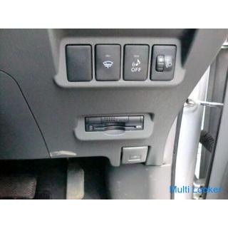 2013 Toyota Prius Alpha SL Selection