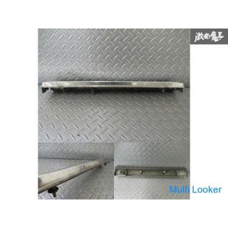 Nissan original GC211 HGC211 Skyline Japan GT späte Rückleuchte links und rechts mit Heckverkleidung