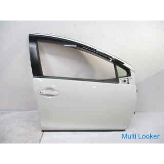 2014 Toyota Aqua NHP10 rechte Haustür