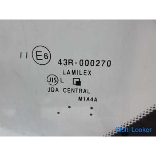 2010 Nissan Elgrand PE52 Windschutzscheibe M1A4A mit Unschärfe