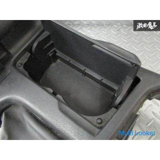 Nissan Original ER34 Skyline Mittelkonsolenbox BOX Innenverkleidung 96911 AA000