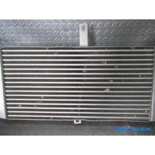 TRUST BNR32 Skyline GT-R GTR RB26DETT Extra dicker Front-Ladeluftkühler I / C Nur Kern Dicke ca. 10 