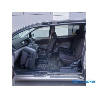 Toyota Isis Platana G Edition 68.000 km. Beide Seiten Power Slide Door Externe HDD-Navigation & 