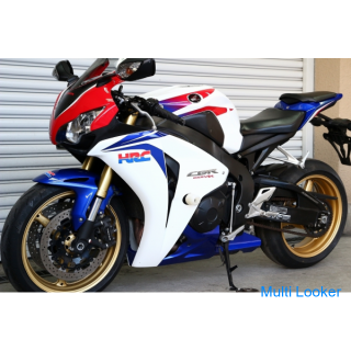 CBR1000RR / SC59 / 17.590 km. / Tricolor / Guter Zustand / Keine Reparaturhistorie / Darlehen OK / V