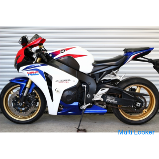 CBR1000RR / SC59 / 17.590 km. / Tricolor / Guter Zustand / Keine Reparaturhistorie / Darlehen OK / V