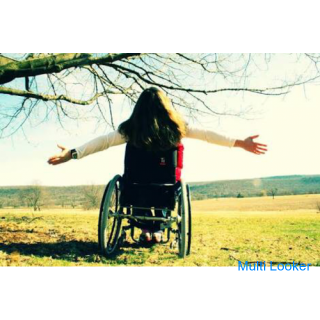 Reparatur von Rollstühlen vor Ort.