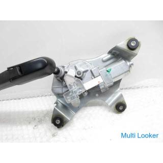 2010 Nissan Elgrand PE52 Heckwischermotor mit Arm