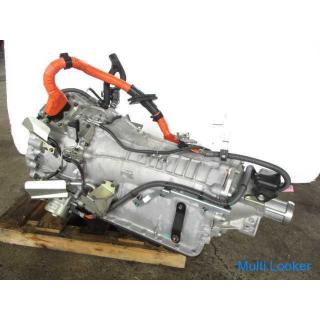 2015 Nissan Skyline HV37 7-Gang-Getriebe 12X8D 33.557 km.