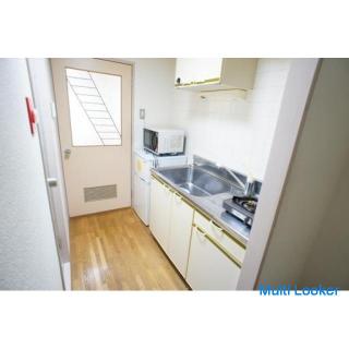 2 Minuten zu Fuß von der Bushaltestelle Hirokoji, 21㎡ 1K, separates Bad und WC, Solarium, Stadtgas, 