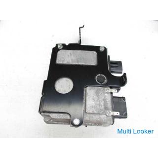 Nissan Skyline HV37 Lenkcomputer