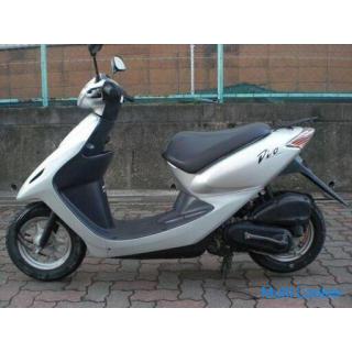 Honda AF56 Smart Dio Silber Batterie / Hinterreifen usw. Neu ersetzt