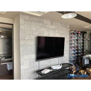 Ein Innenarchitekt mit 33 Jahren Berufserfahrung. Wir freuen uns auf Ihre Kontaktaufnahme zum Thema 